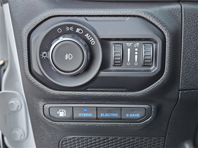 Used 2021 Jeep Wrangler Unlimited Sahara w/ Dual Top Group image 26