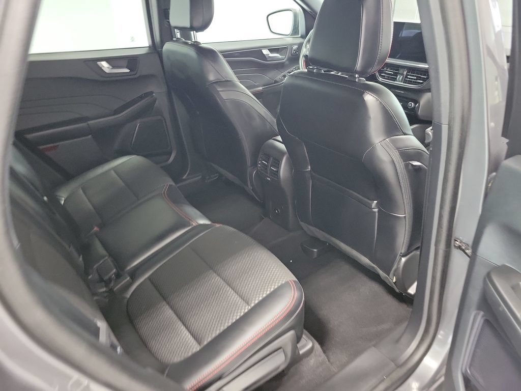 Certified 2023 Ford Escape ST-Line Elite AWD/4WD image 21