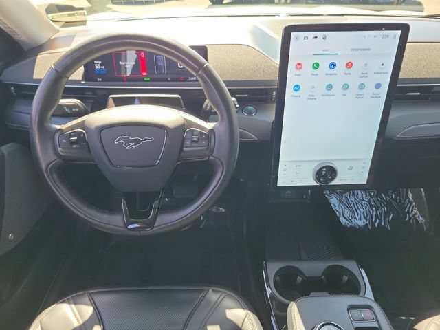 Certified 2022 Ford Mustang Mach-E Premium RWD image 4