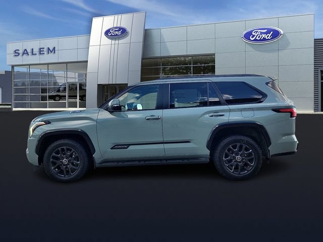 Used 2024 Toyota Sequoia Platinum AWD/4WD image 5