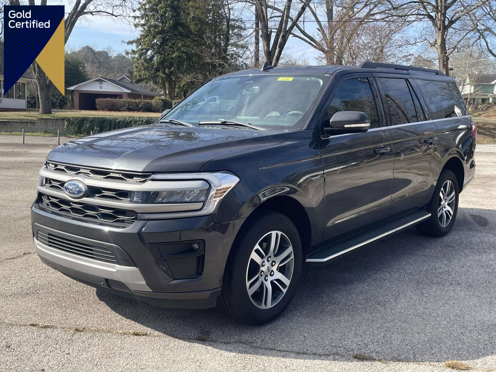 Certified 2023 Ford Expedition Max XLT image 1
