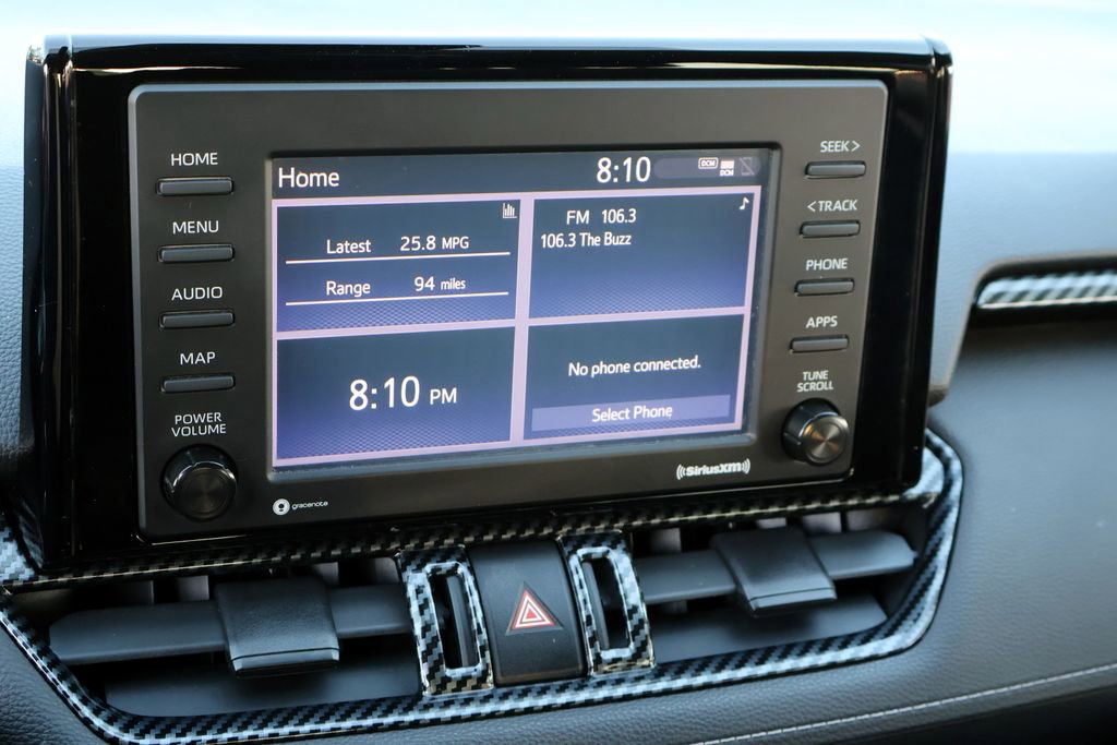 Used 2021 Toyota RAV4 LE FWD image 27