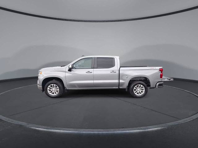 Used 2024 Chevrolet Silverado 1500 LT AWD/4WD image 5