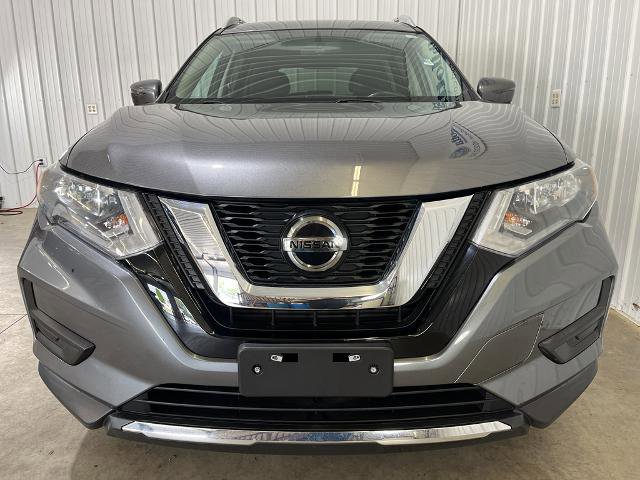Used 2018 Nissan Rogue SV w/ Sun & Sound Touring Package image 6