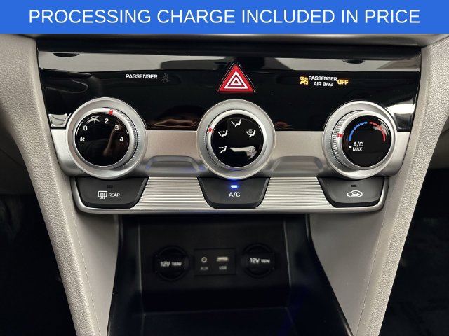 Used 2019 Hyundai Elantra SEL FWD image 10