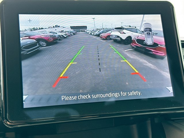 Certified 2022 Ford Explorer XLT image 12