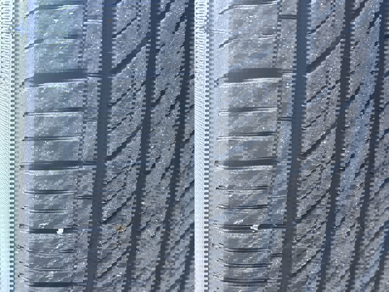 Certified 2024 Ford F150 XLT w/ Mobile Office Package image 32