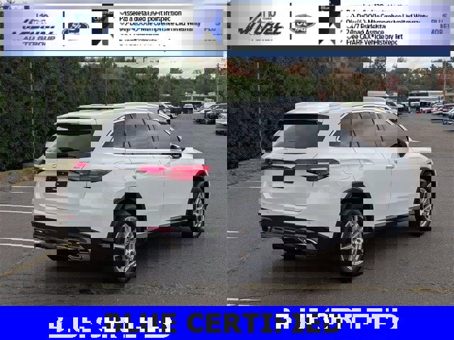 Used 2023 Mercedes-Benz GLC 300 4MATIC image 5