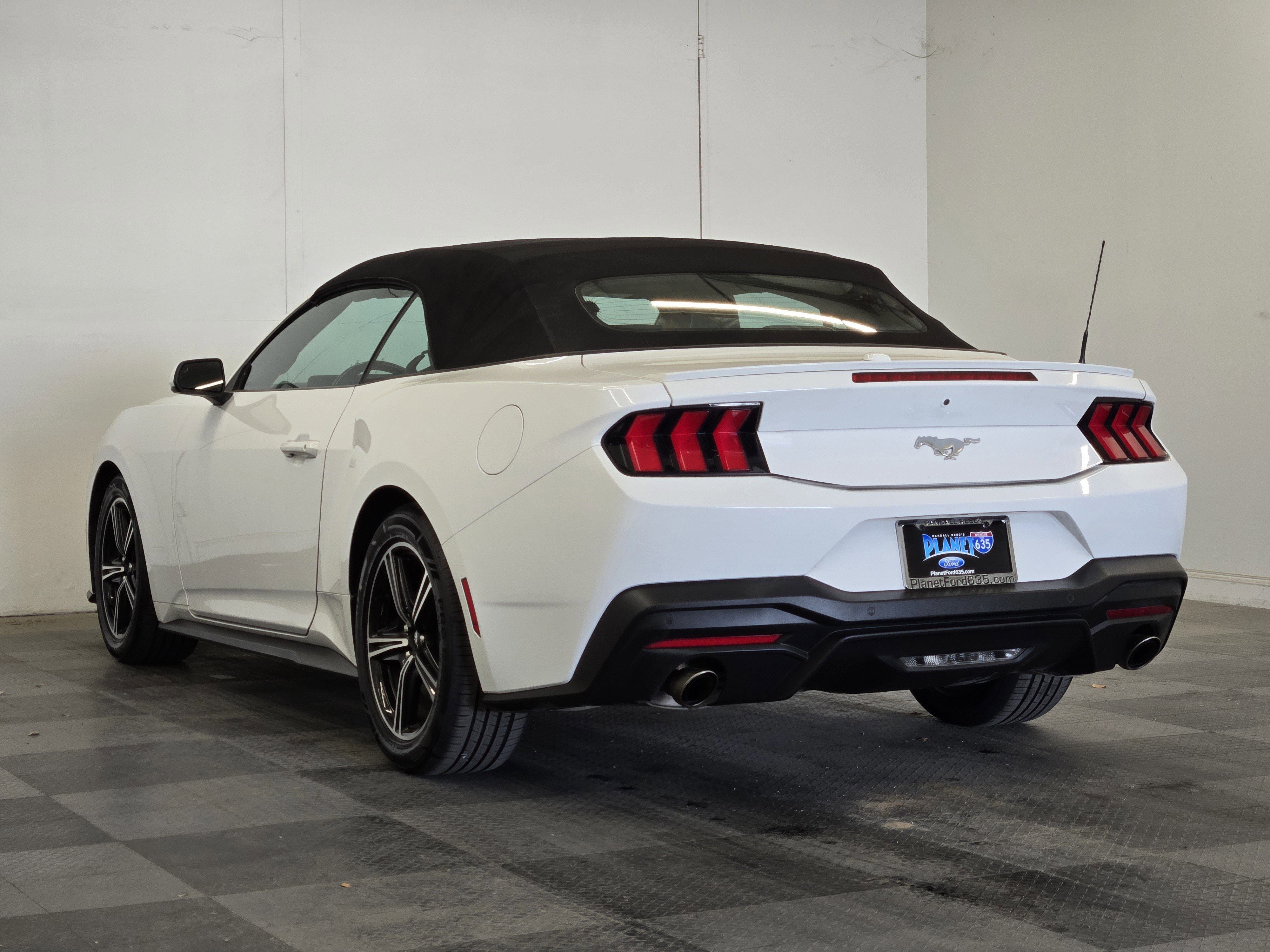 Certified 2024 Ford Mustang Premium image 2