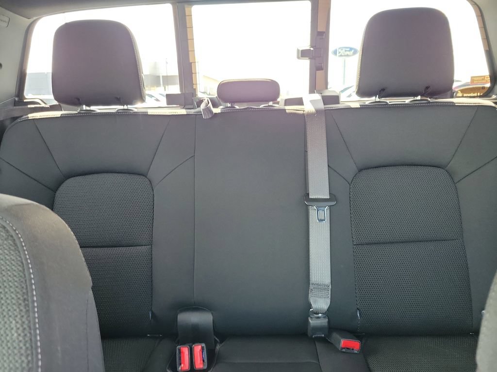 Used 2024 GMC Canyon Elevation w/ Convenience Package RWD image 17