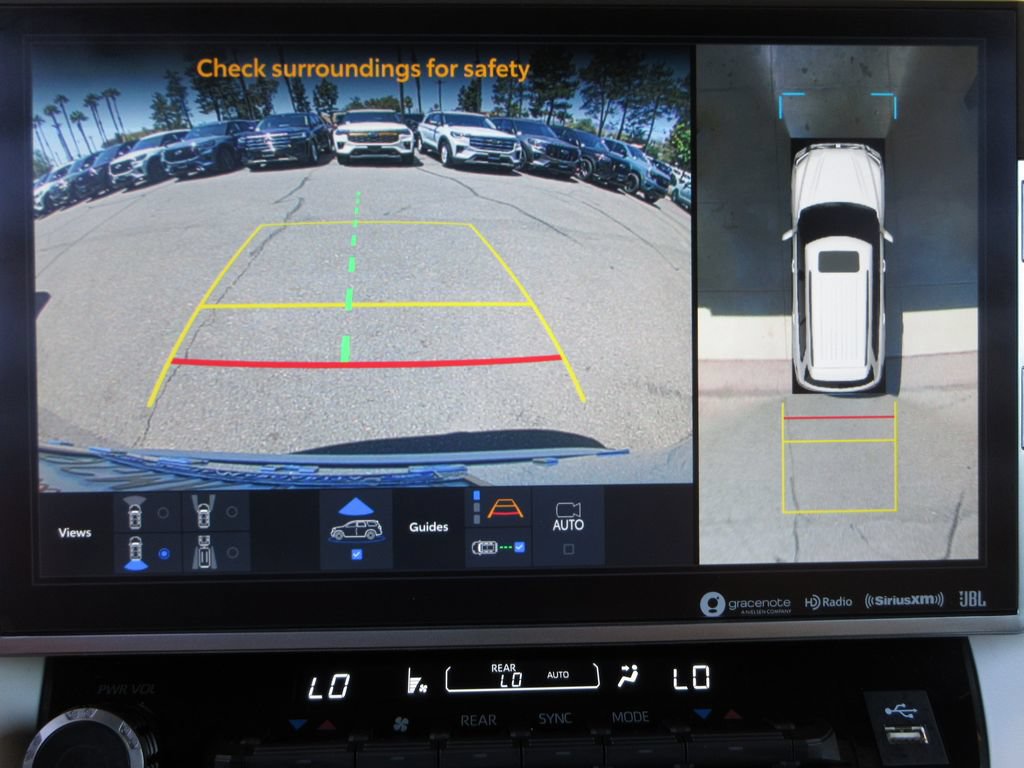 Used 2023 Toyota Sequoia Capstone AWD/4WD image 19