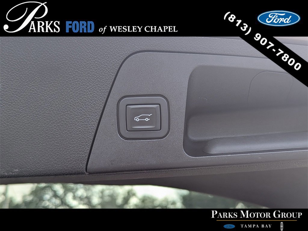 Used 2018 Buick Envision Essence image 10