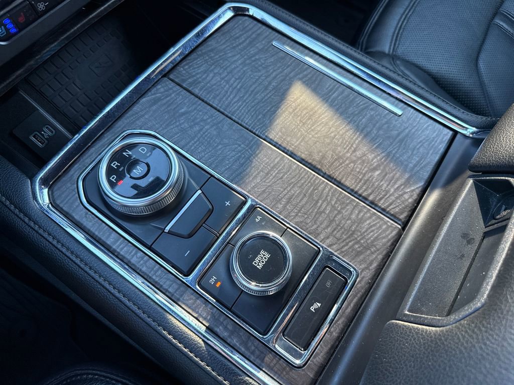 Certified 2021 Ford Expedition Limited image 26