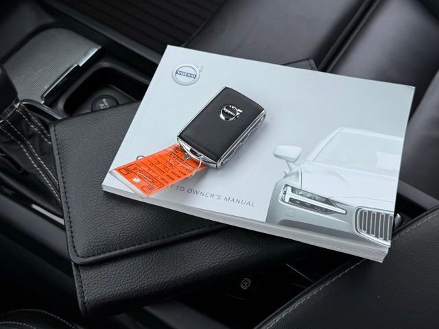 Used 2019 Volvo S60 T5 R-Design image 18