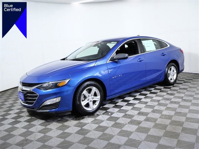 Used 2023 Chevrolet Malibu LS image 1