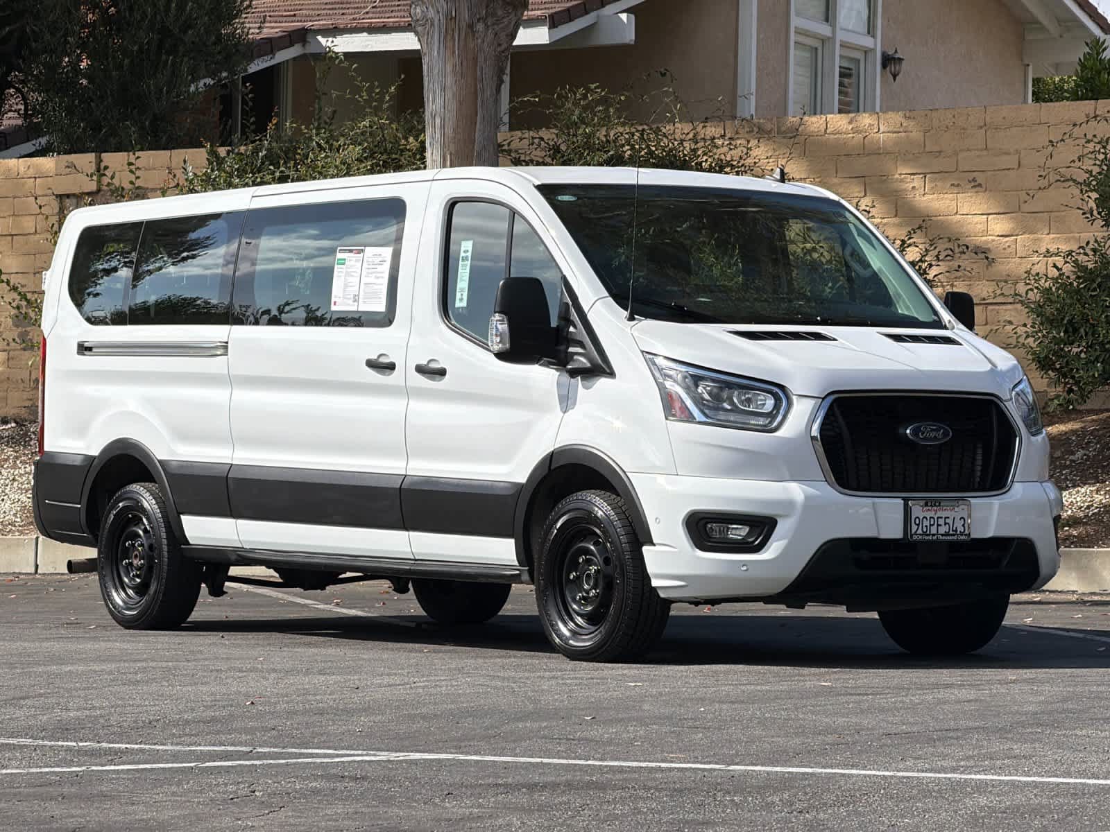 Certified 2023 Ford Transit 350 XLT RWD image 9