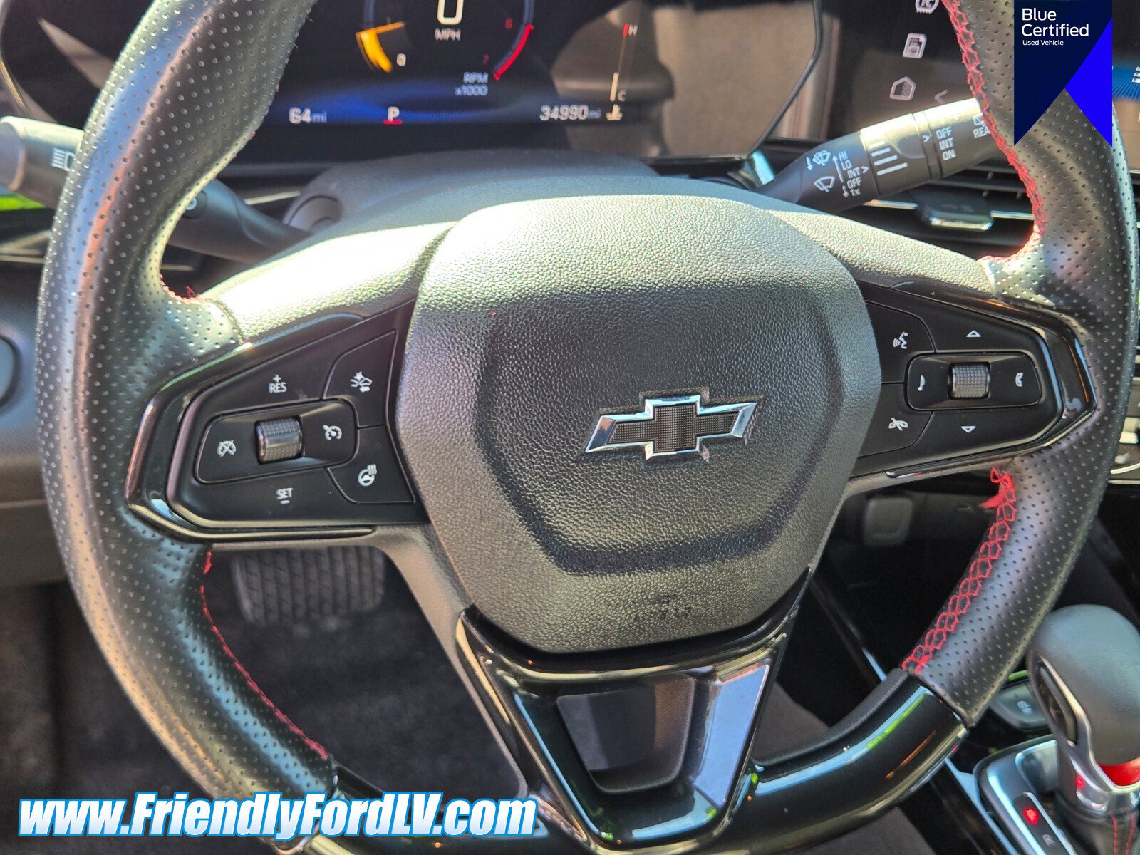 Used 2024 Chevrolet Trax RS FWD image 19