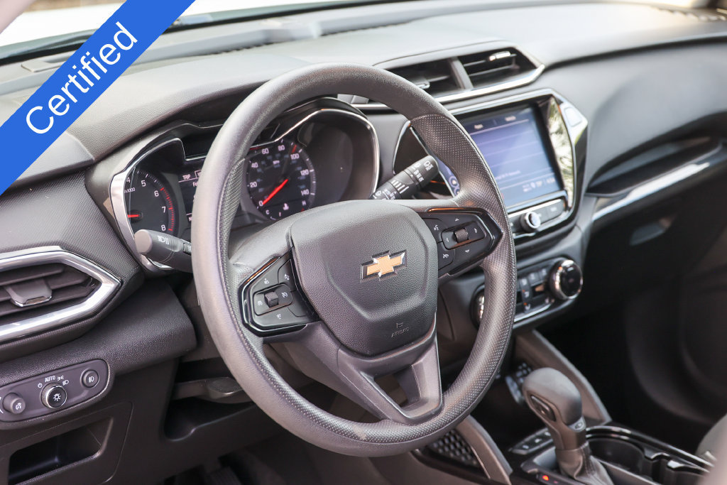 Used 2023 Chevrolet TrailBlazer LT w/ Convenience Package AWD/4WD image 5