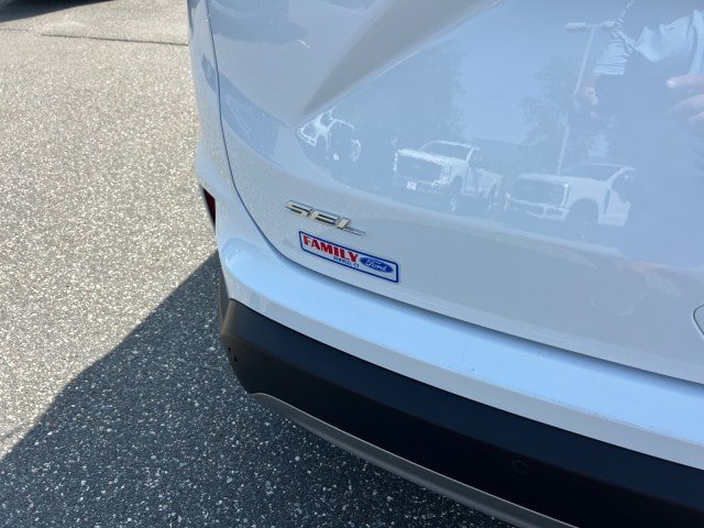 Certified 2024 Ford Edge SEL AWD/4WD image 34