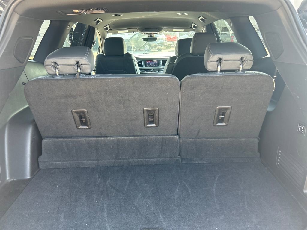 Used 2024 Buick Enclave Premium image 8