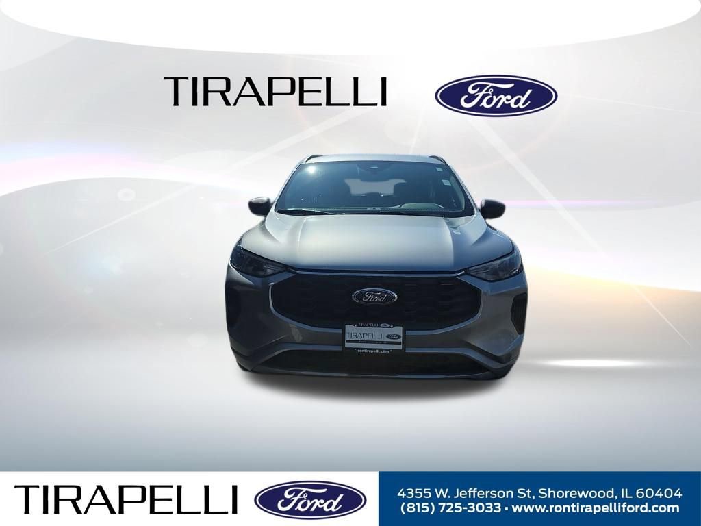 Certified 2024 Ford Escape ST-Line w/ Tech Pack #1 AWD/4WD image 5