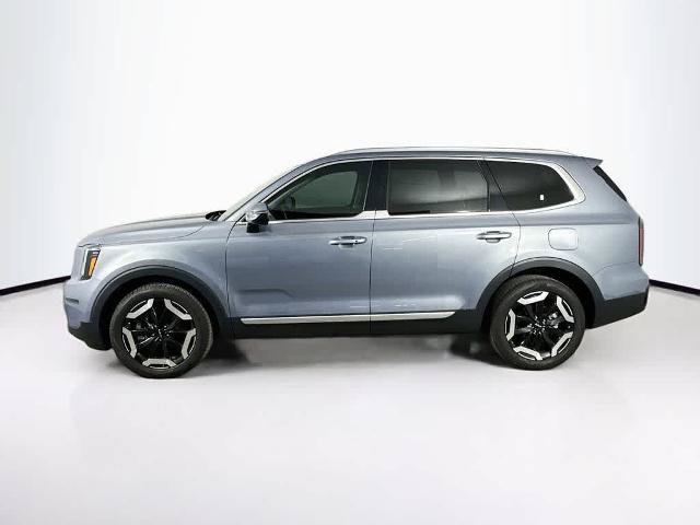 Used 2025 Kia Telluride EX X-Line AWD/4WD image 3
