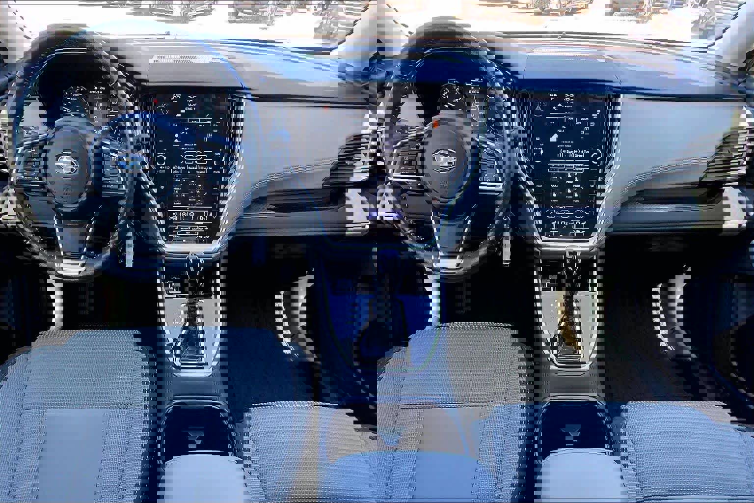 Used 2024 Subaru Outback Premium AWD/4WD image 15