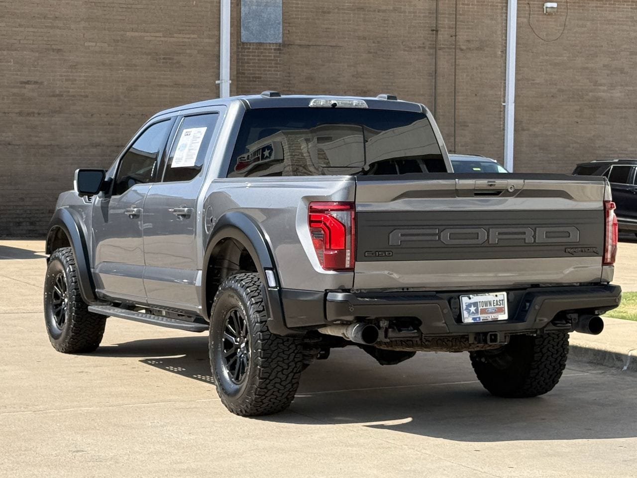 Certified 2024 Ford F150 Raptor AWD/4WD image 5
