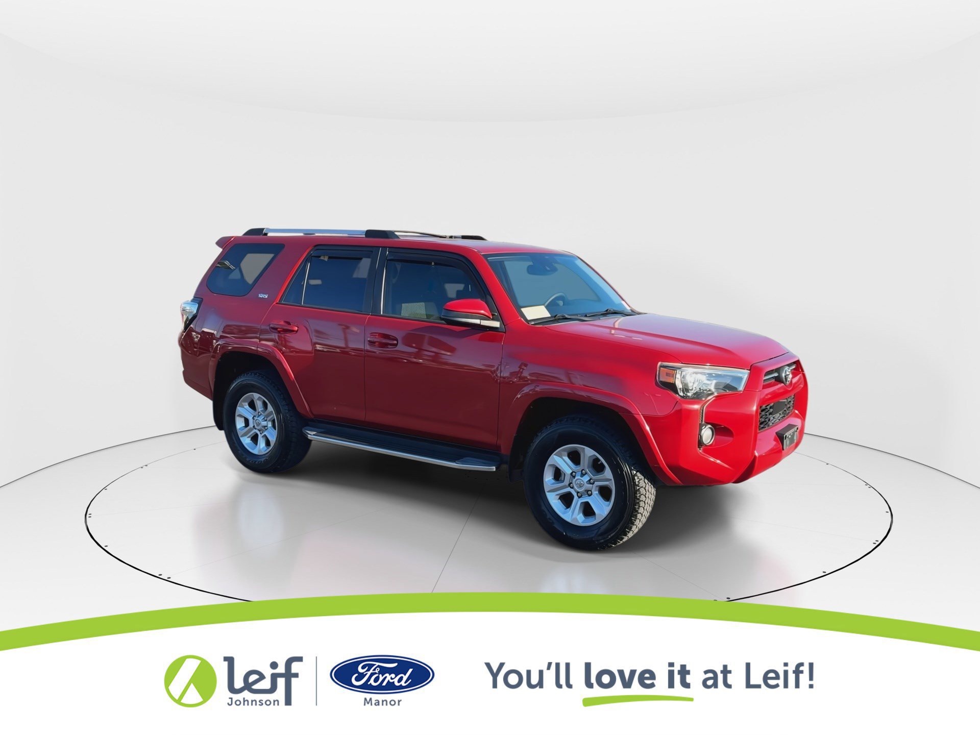Used 2020 Toyota 4Runner SR5 image 2