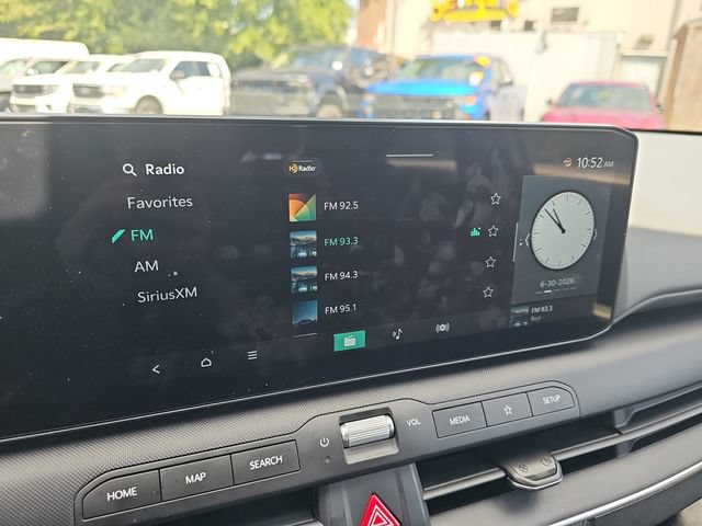 Used 2025 Kia K4 FWD image 25