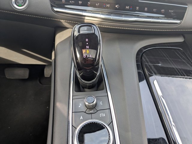 Used 2024 Cadillac Escalade Sport AWD/4WD image 31
