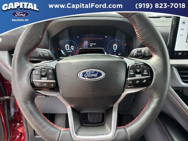 Certified 2025 Ford Explorer ST-Line w/ Premium Package RWD image 24