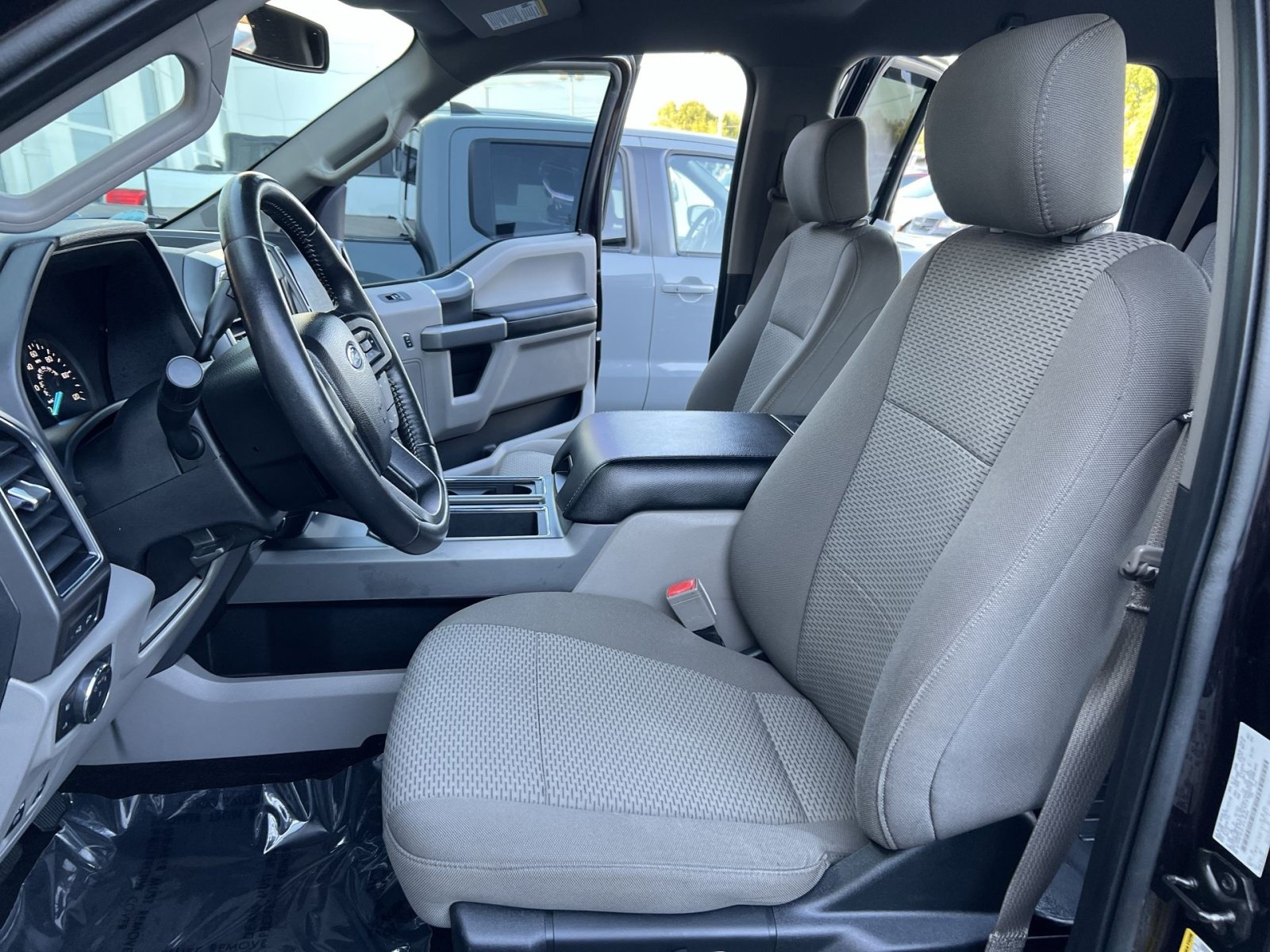 Certified 2018 Ford F150 XLT w/ Equipment Group 302A Luxury AWD/4WD image 21