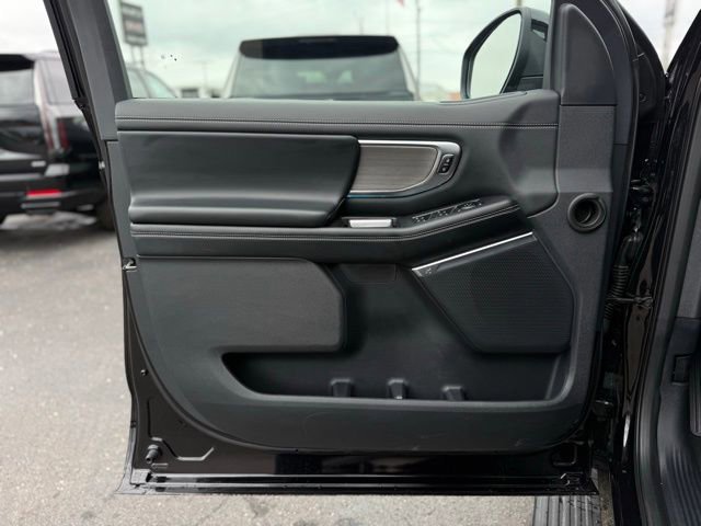 Certified 2025 Ford Expedition Max Platinum AWD/4WD image 24