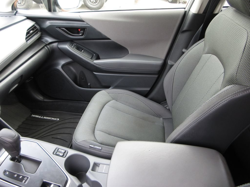 Used 2024 Subaru Crosstrek 2.0i Premium AWD/4WD image 23