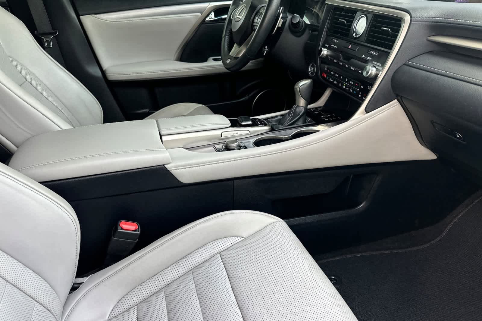 Used 2018 Lexus RX 350 F Sport w/ Accessory Package AWD/4WD image 16
