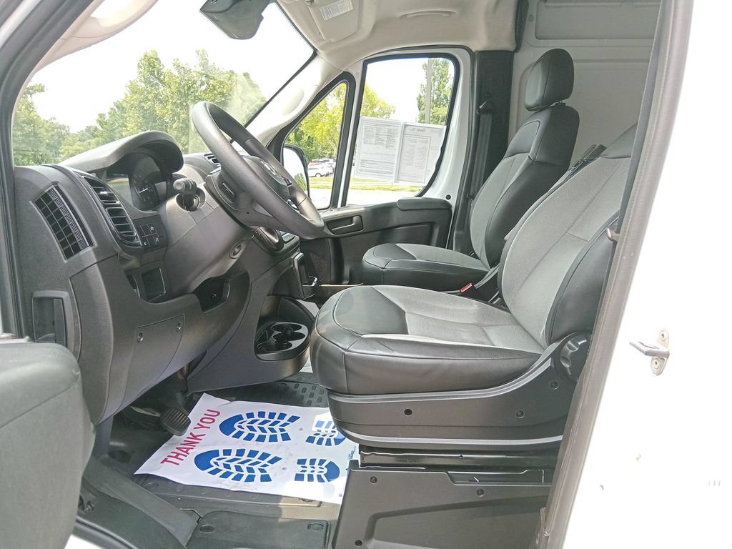 Used 2024 RAM ProMaster 2500 w/ Convenience Group FWD image 14