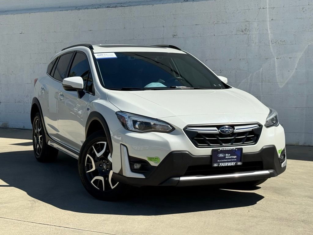Used 2023 Subaru Crosstrek Hybrid w/ Moonroof Package w/Navigation image 2