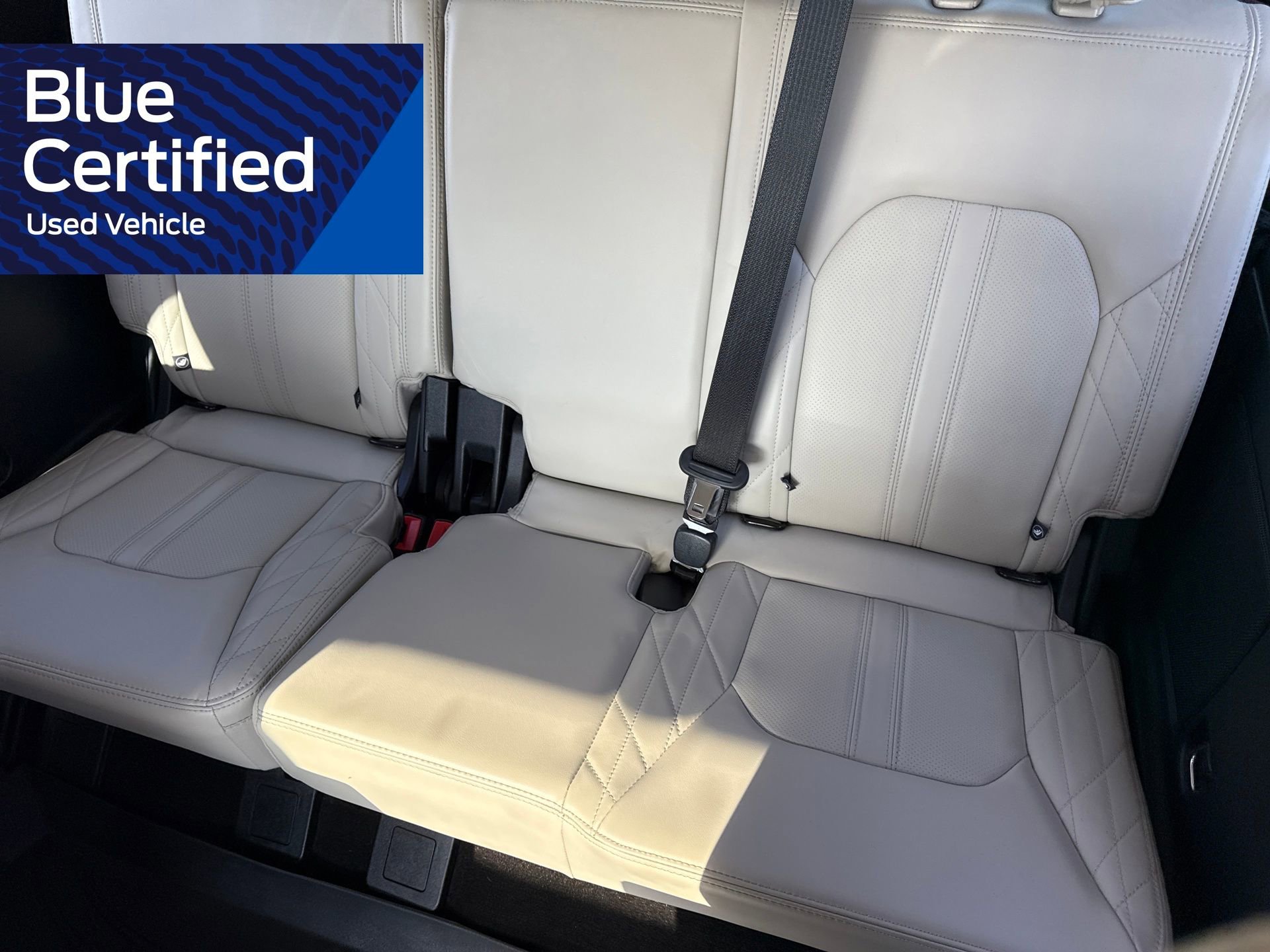 Certified 2020 Ford Expedition Platinum image 36