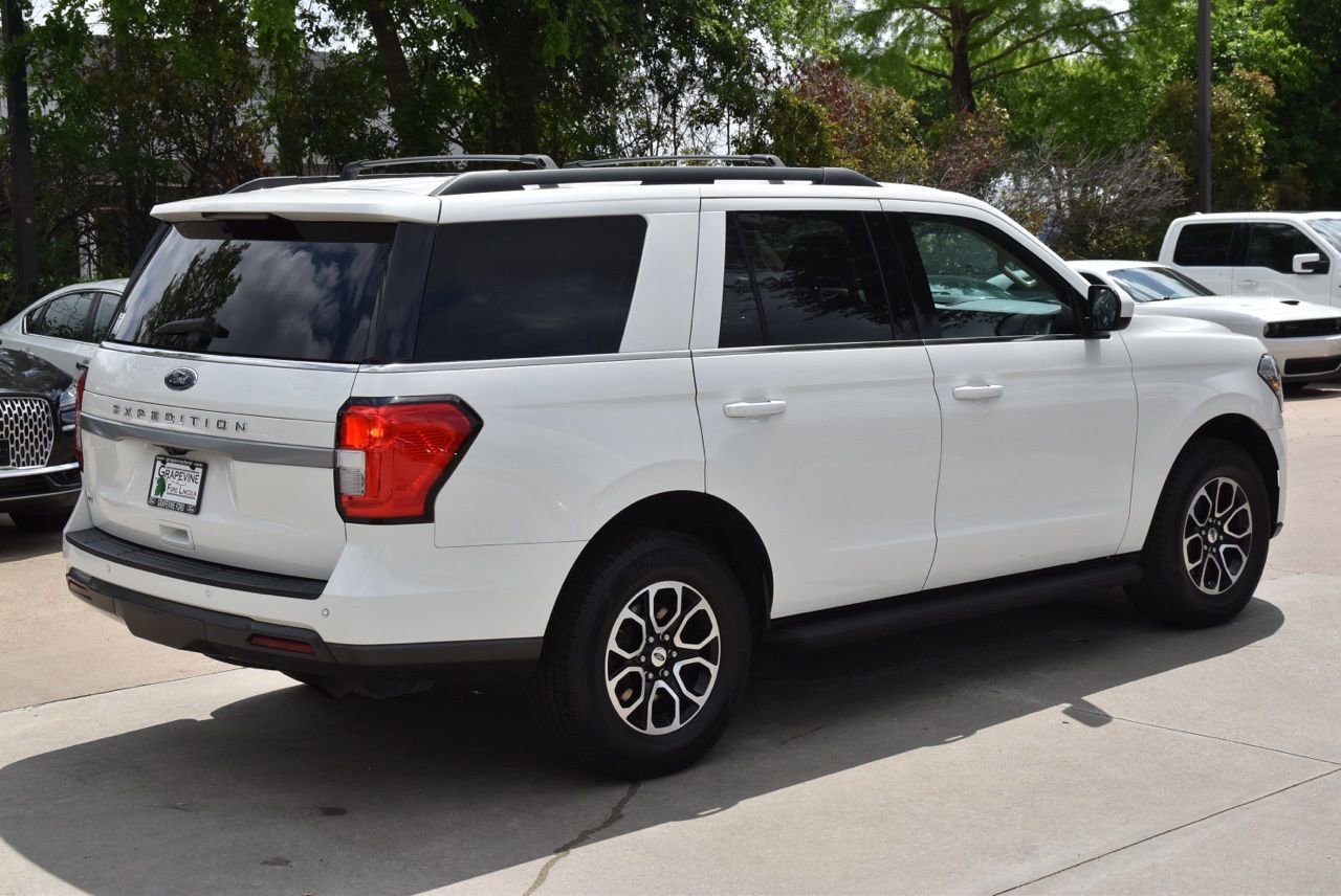 Certified 2022 Ford Expedition XLT image 8