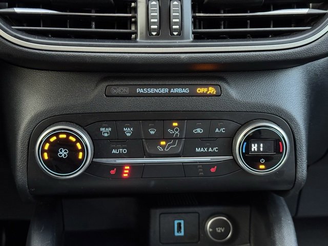 Certified 2020 Ford Escape SE image 18