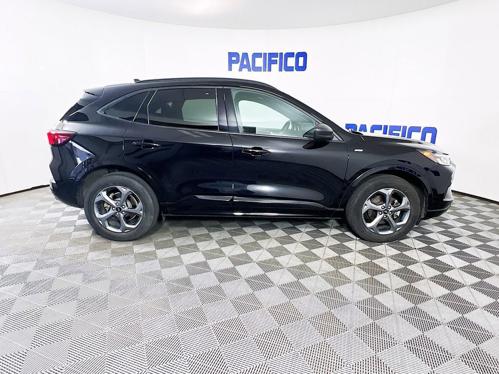Certified 2023 Ford Escape ST-Line w/ Tech Pack #1 image 2