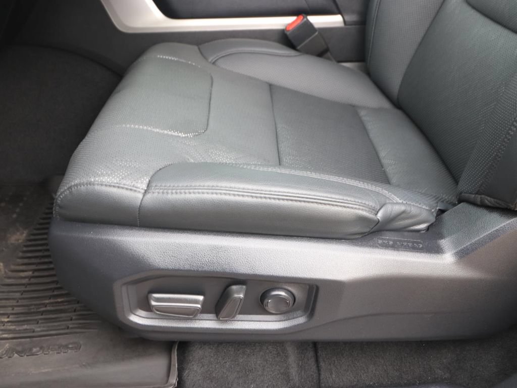 Used 2024 Toyota Tundra SR5 w/ SR5 Premium Package AWD/4WD image 18