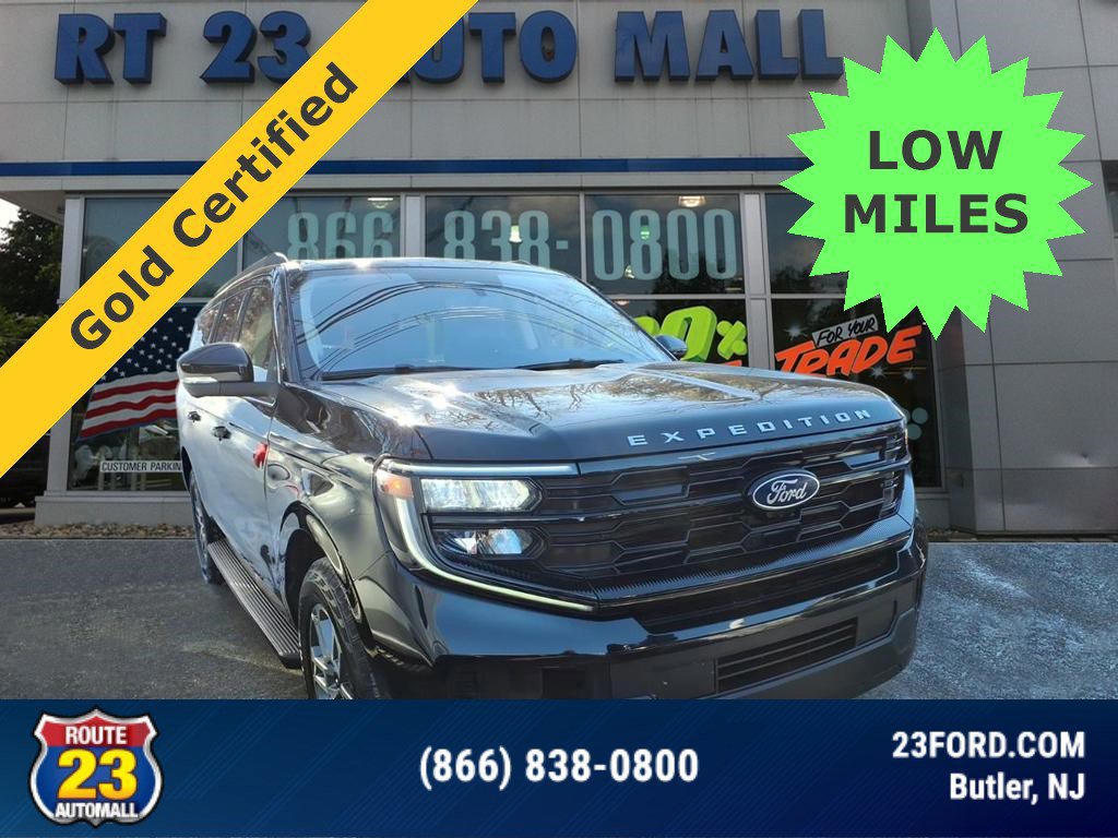 Certified 2025 Ford Expedition Max Active image 2