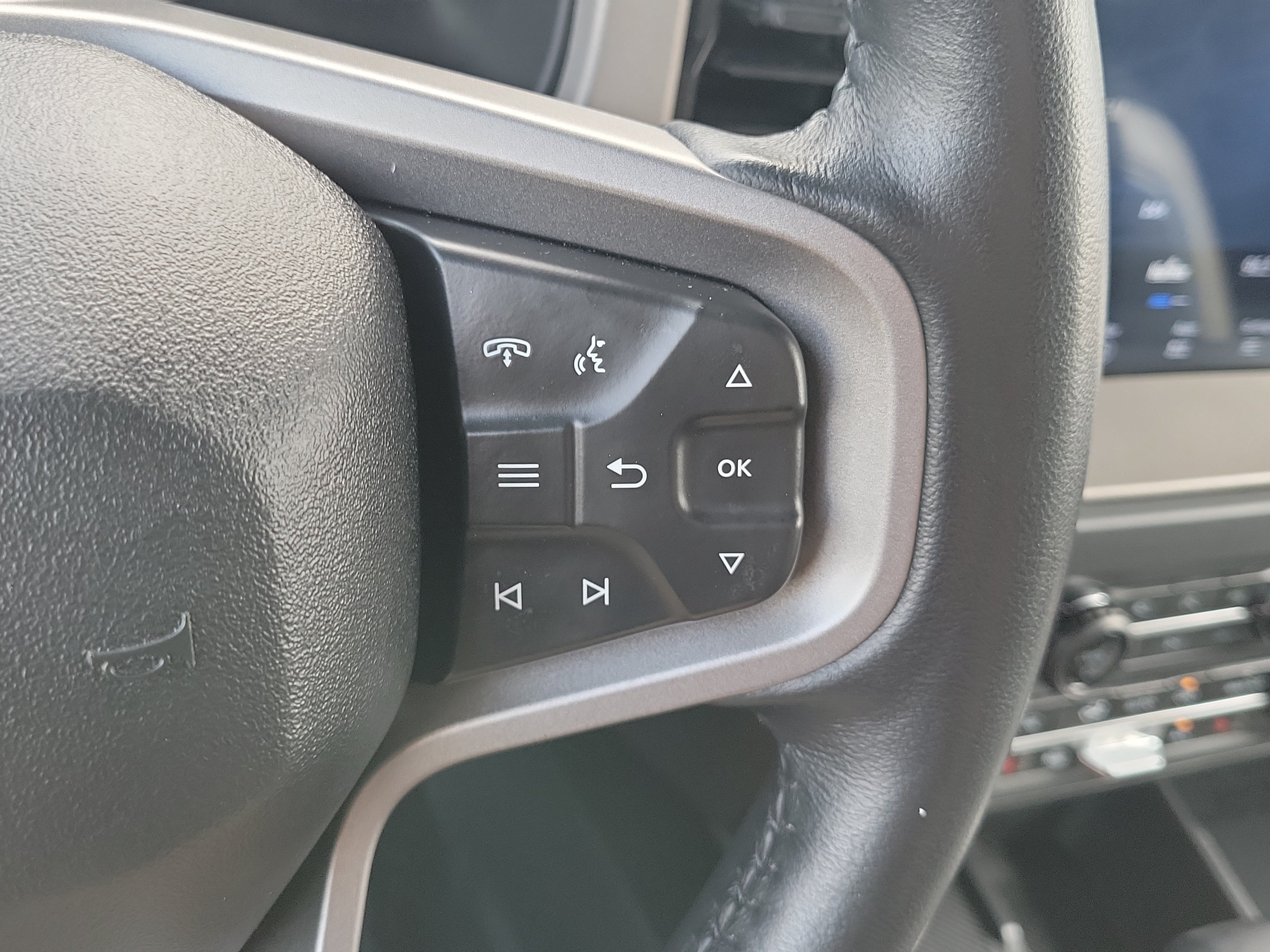 Certified 2025 Ford Bronco Outer Banks AWD/4WD image 26