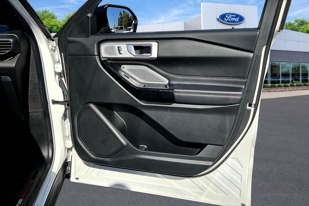 Certified 2021 Ford Explorer ST w/ Equipment Group 401A AWD/4WD image 30