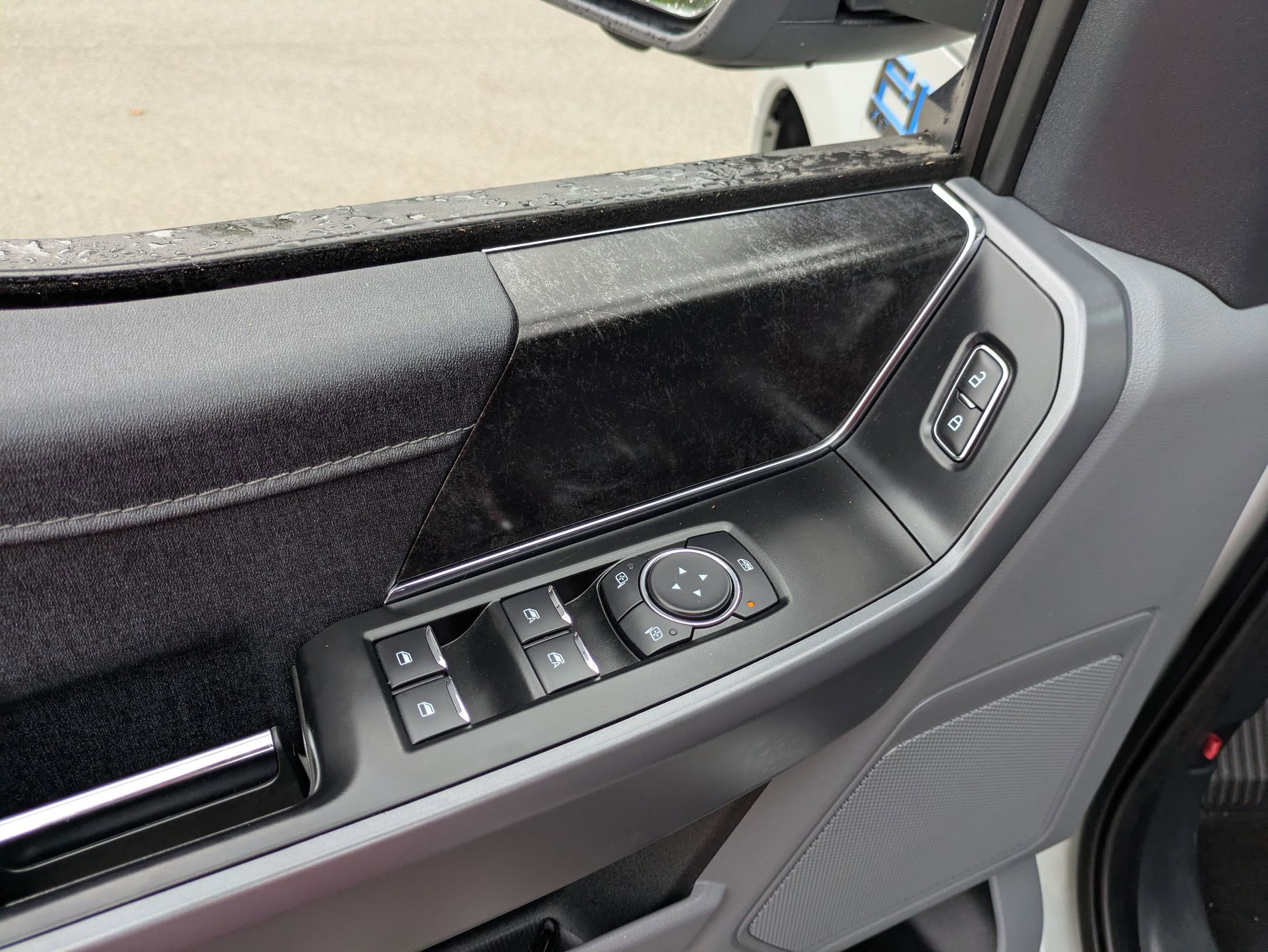 Certified 2024 Ford F150 Lightning XLT image 19