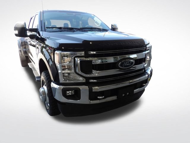 Certified 2022 Ford F350 XLT w/ XLT Premium Package AWD/4WD image 2