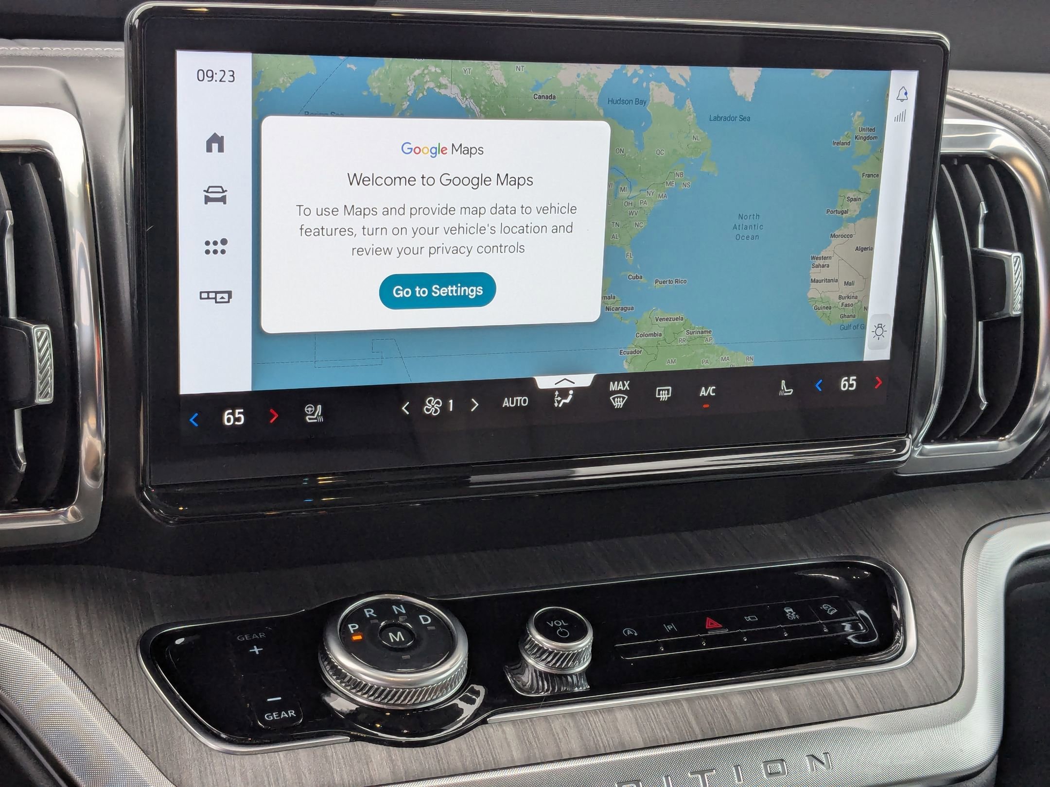 Certified 2025 Ford Expedition Platinum w/ Platinum Ultimate Package image 26