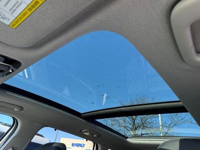 Used 2022 Hyundai Santa Fe Limited image 17